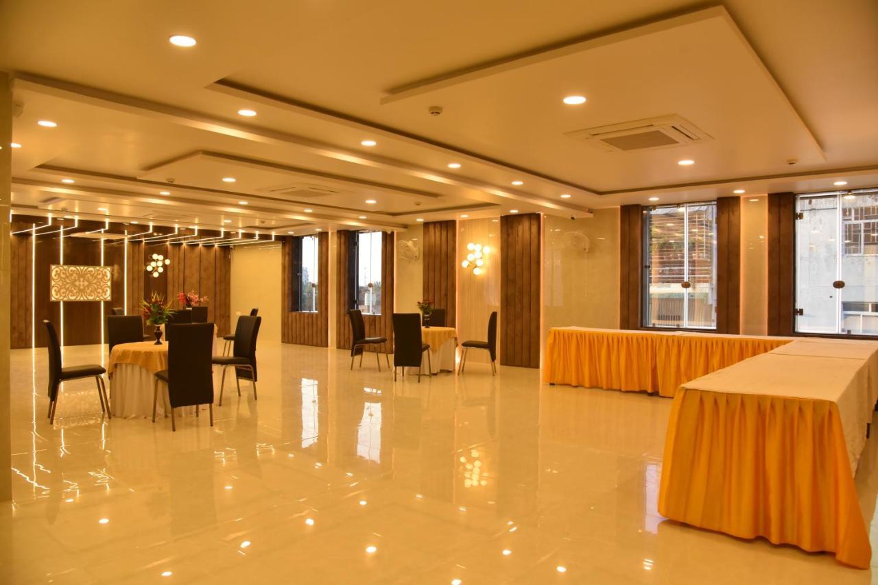 Hotel Nexus L Hotels In Charbagh Lucknow Ngoại thất bức ảnh