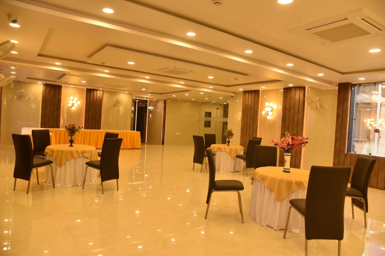 Hotel Nexus L Hotels In Charbagh Lucknow Ngoại thất bức ảnh