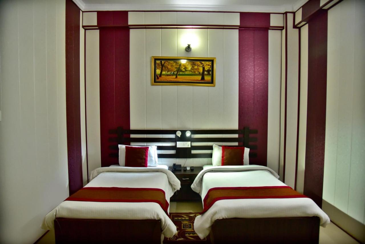 Hotel Nexus L Hotels In Charbagh Lucknow Ngoại thất bức ảnh