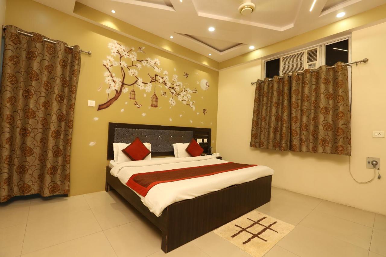 Hotel Nexus L Hotels In Charbagh Lucknow Ngoại thất bức ảnh