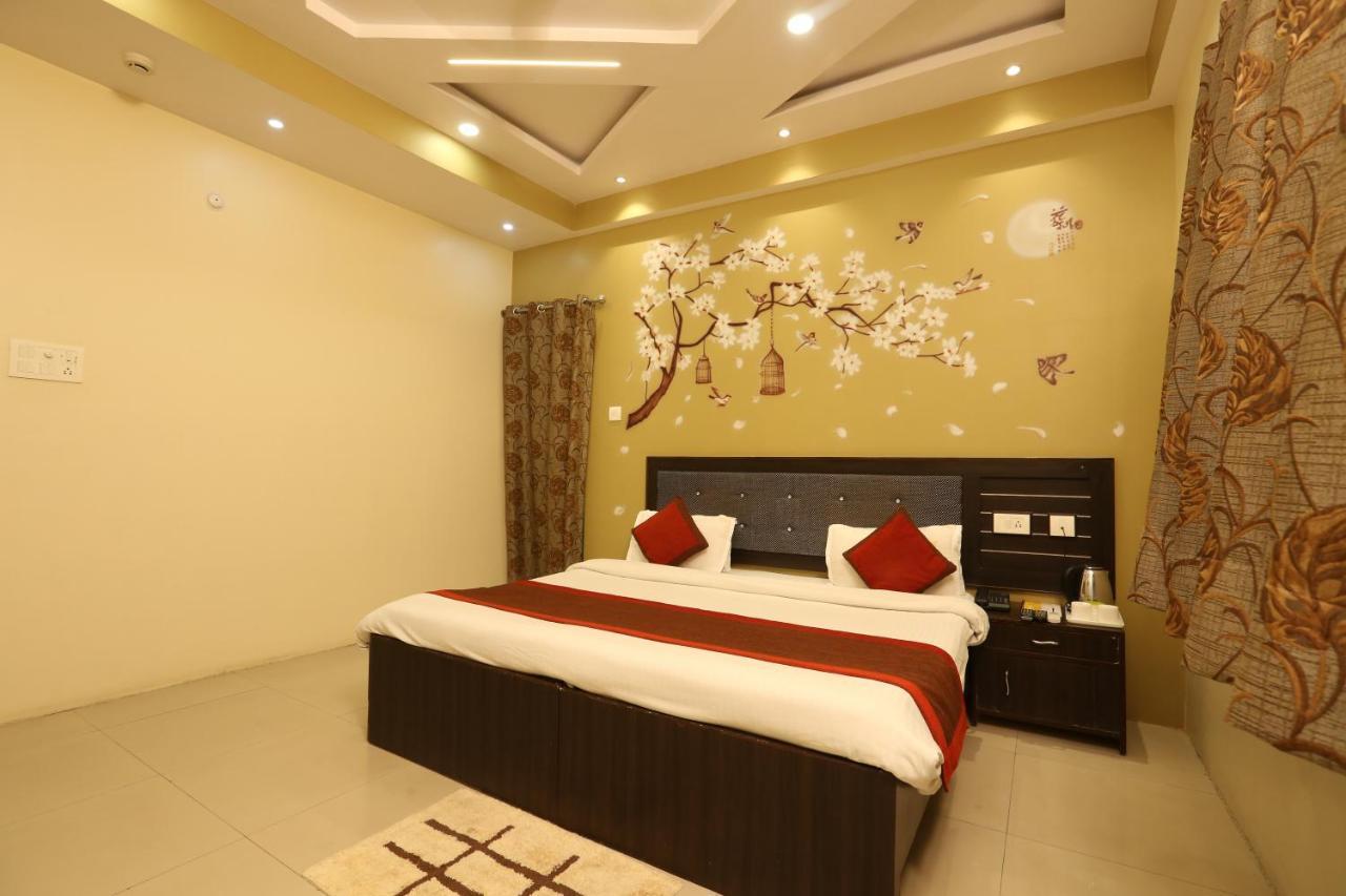 Hotel Nexus L Hotels In Charbagh Lucknow Ngoại thất bức ảnh