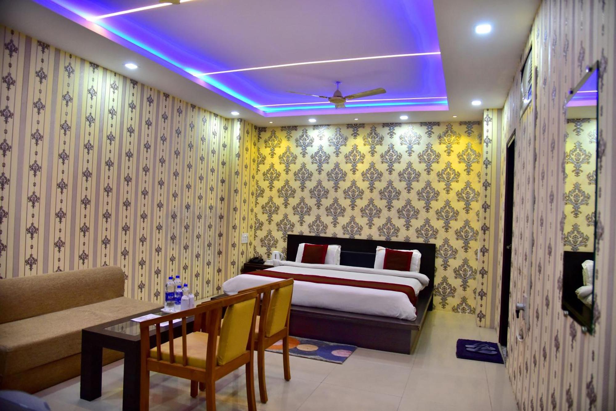 Hotel Nexus L Hotels In Charbagh Lucknow Ngoại thất bức ảnh